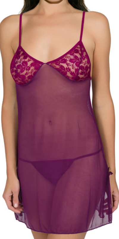 BABYDOLL FOWER Des tours de transparence avec de la dentelle violette